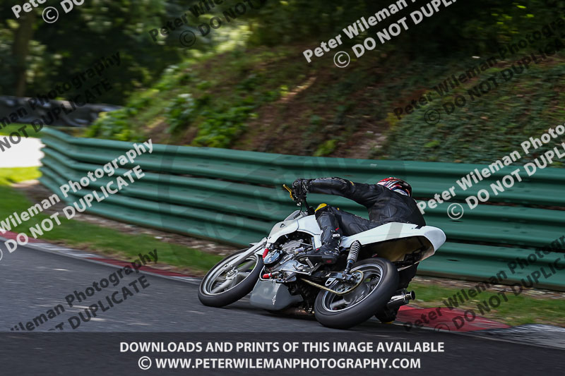 cadwell no limits trackday;cadwell park;cadwell park photographs;cadwell trackday photographs;enduro digital images;event digital images;eventdigitalimages;no limits trackdays;peter wileman photography;racing digital images;trackday digital images;trackday photos